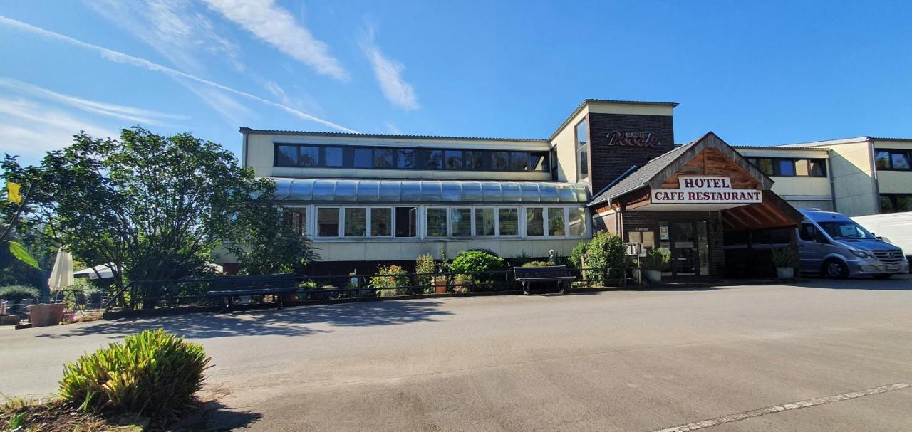 Hotel Poock Хаан Екстериор снимка