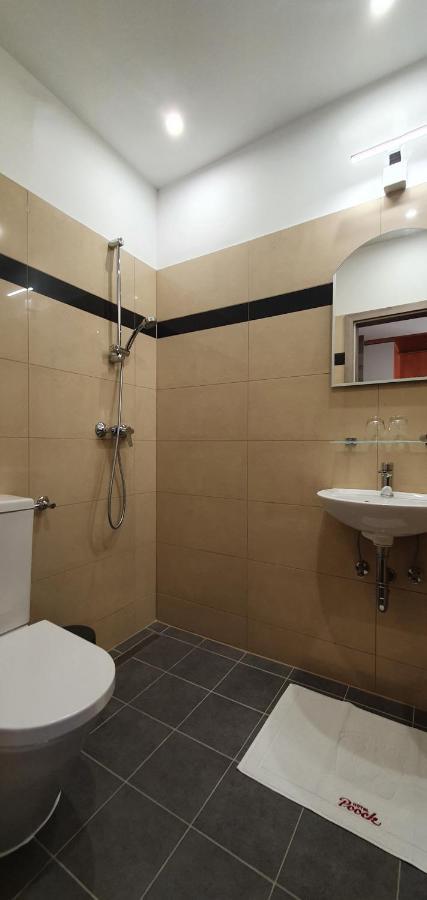 Hotel Poock Хаан Екстериор снимка